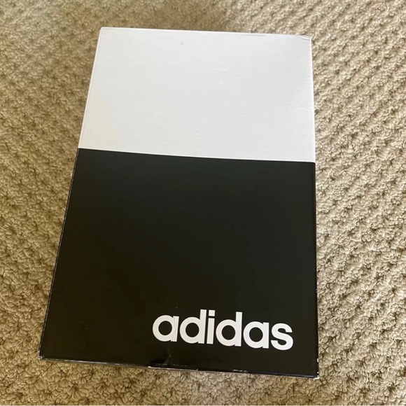 NWT Adidas Women’s Lite Racer RBN running shoes sized 5.5 - in original box - Picture 7 of 7